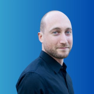 Alex Bilmes